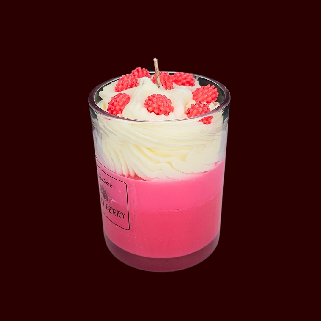 🍓SWEET BERRY❤️ Lumânare parfumată decorativă, ceară naturală handmade