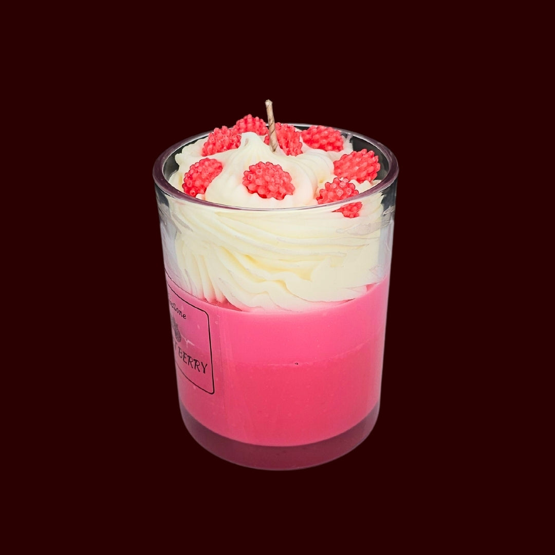 🍓SWEET BERRY❤️ Lumânare parfumată decorativă, ceară naturală handmade