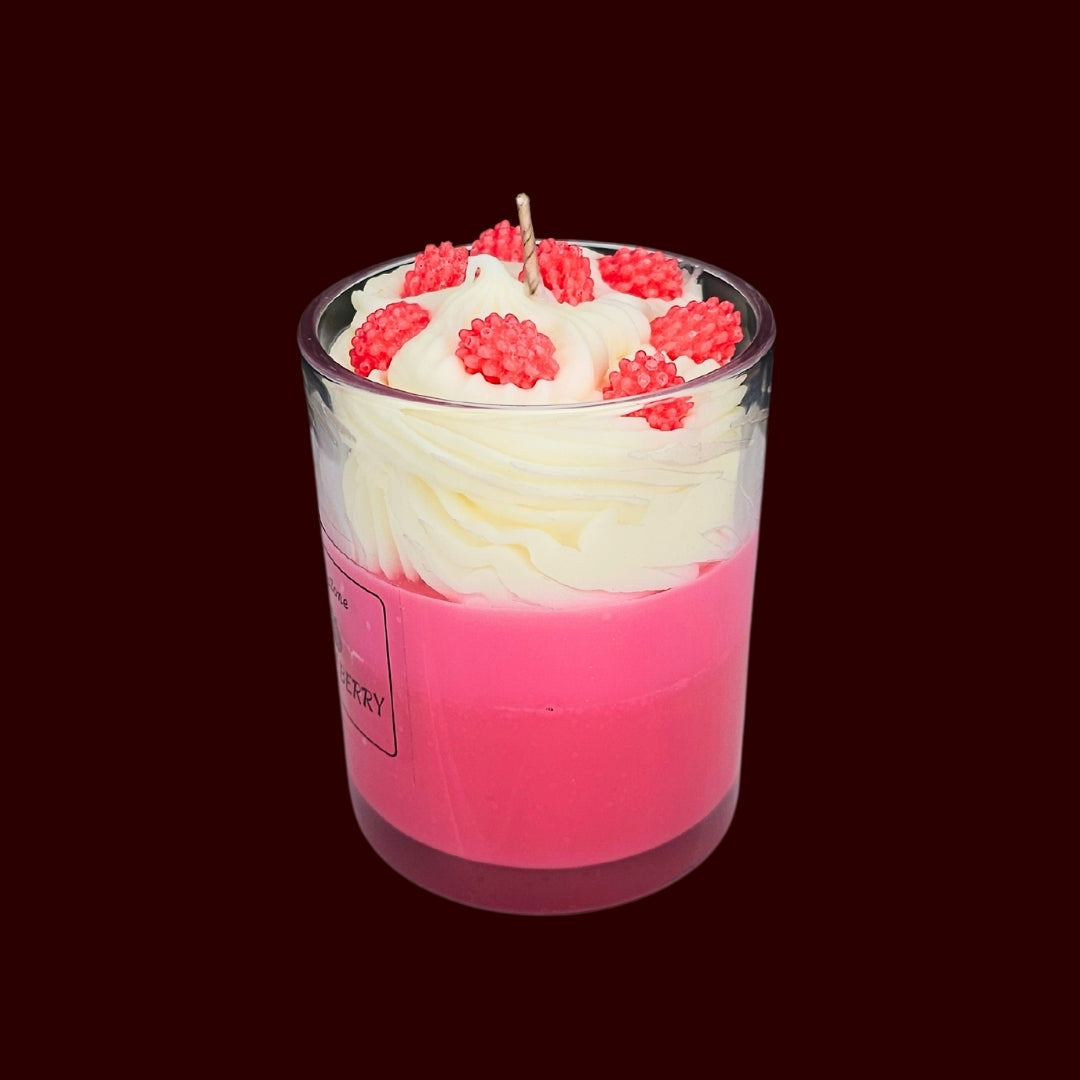 🍓SWEET BERRY❤️ Lumânare parfumată decorativă, ceară naturală handmade