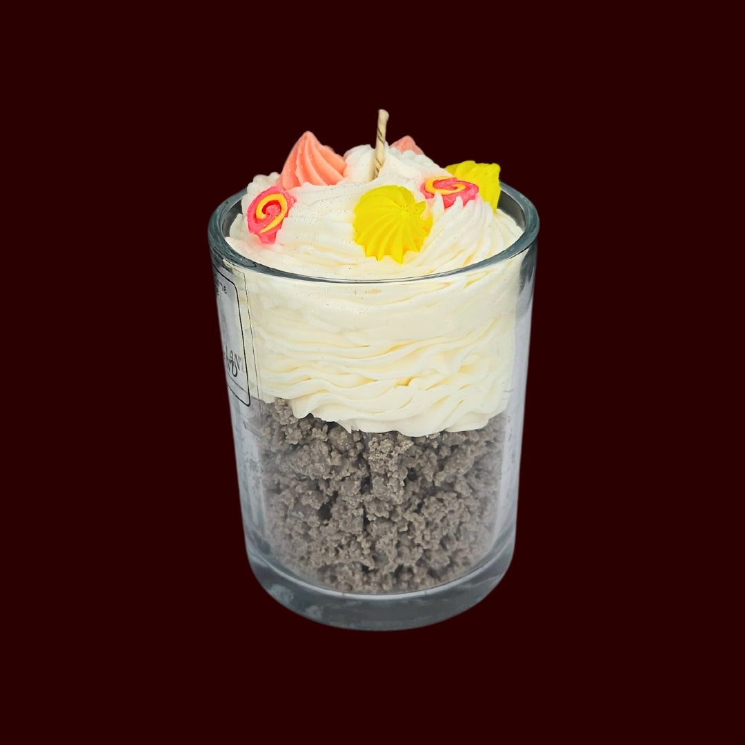 🍭CANDY LAND🍬 Lumânare parfumată decorativă, ceară naturală handmade