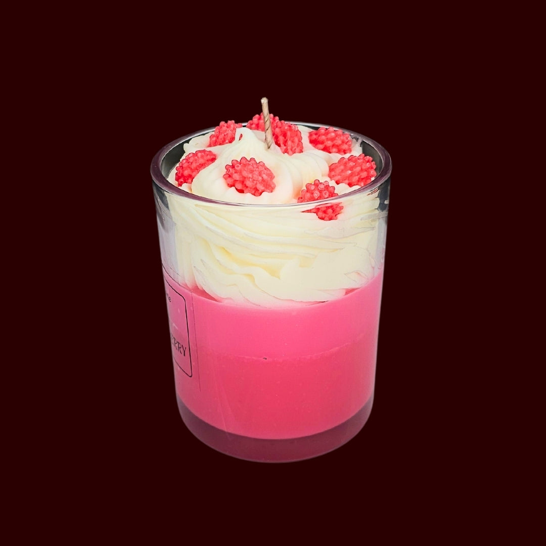 🍓SWEET BERRY❤️ Lumânare parfumată decorativă, ceară naturală handmade