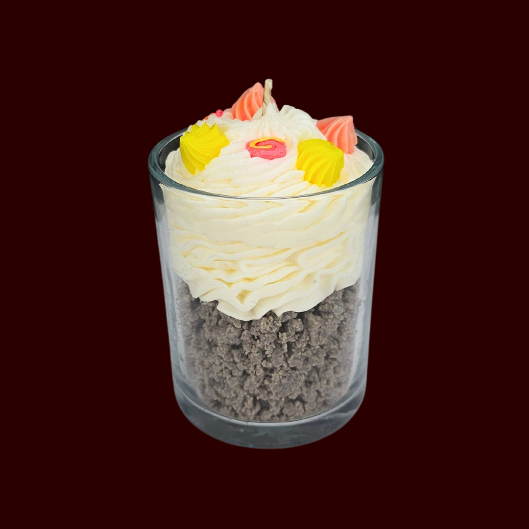 🍭CANDY LAND🍬 Lumânare parfumată decorativă, ceară naturală handmade