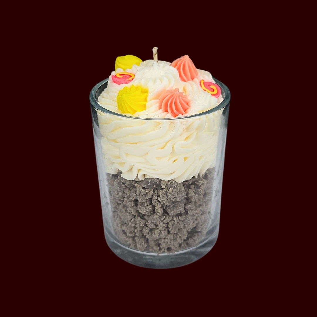 🍭CANDY LAND🍬 Lumânare parfumată decorativă, ceară naturală handmade