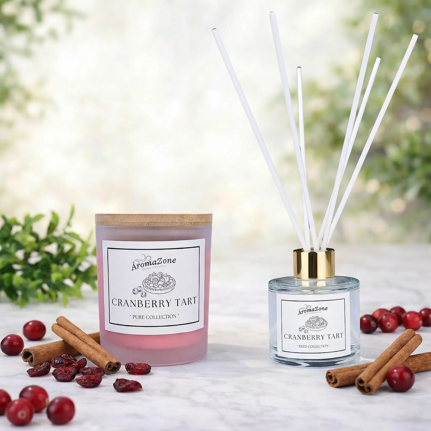 Set Cadou CRANBERRY TART – Lumânare Parfumată Naturală și Odorizant cu Bețișoare Premium, Intensitate Medie